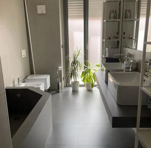 *luxus393* Metro A 50m, Lingotto Fiere, Ospedali